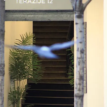 Dominic Smart & Luxury - Terazije